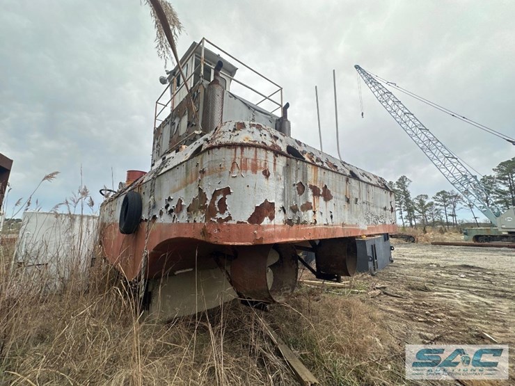 feltons-boat-30x14-needs-engine-image-5