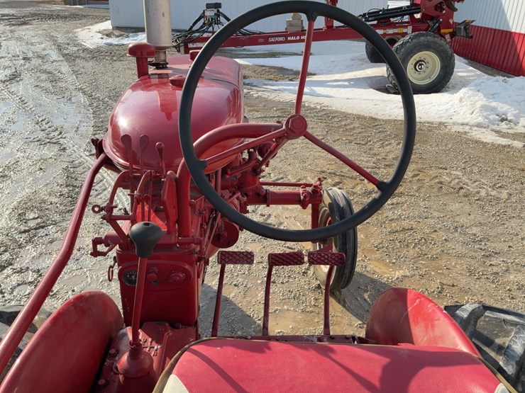 1957-mccormick-farmall-130-image-29