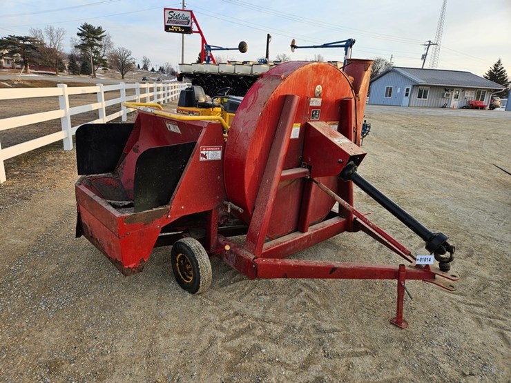 new-holland-f62b-image-7