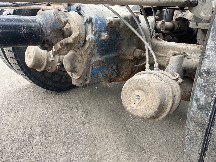 1995-international-5000-image-13