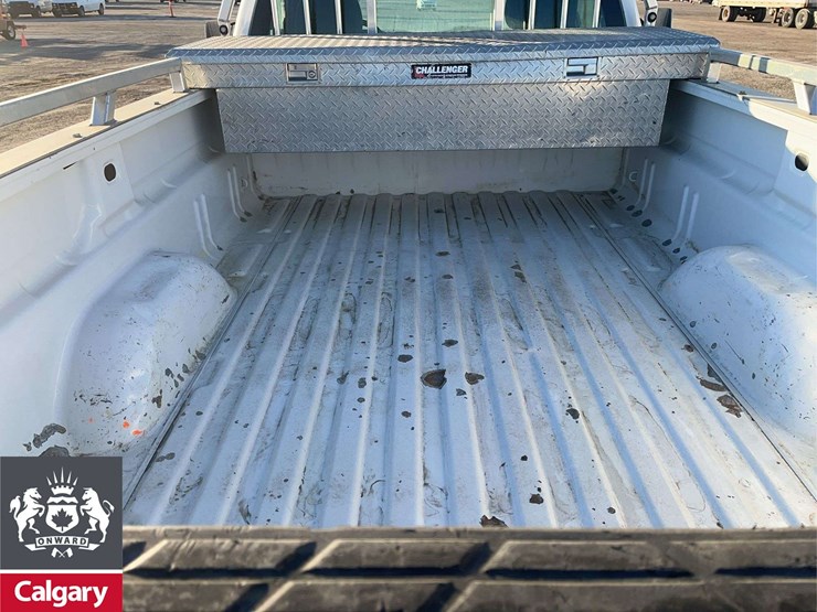 2010-gmc-sierra-1500-image-5