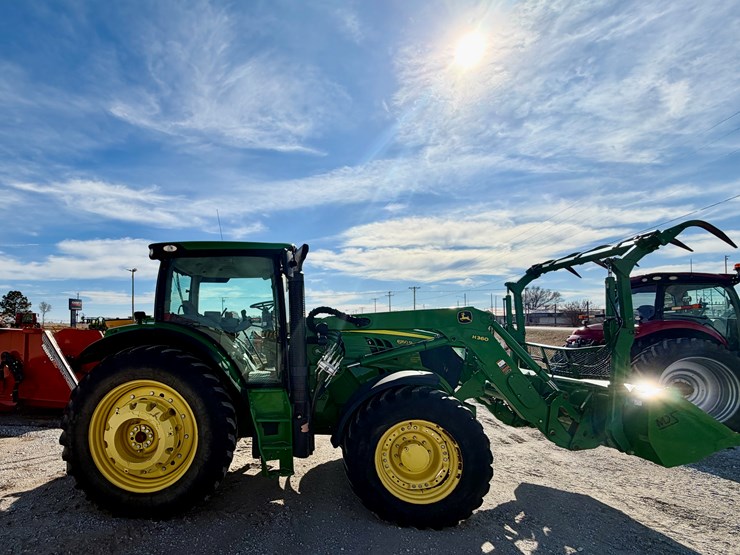 2015-john-deere-6150r-image-6