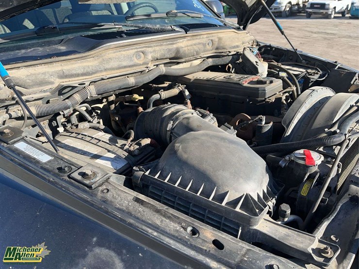 2008-dodge-ram-3500-image-26