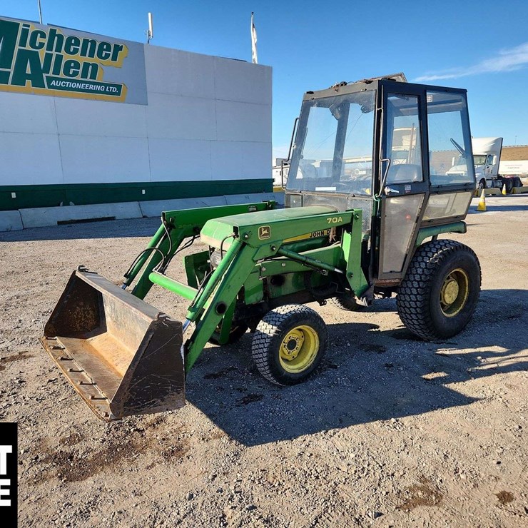 JOHN DEERE 855