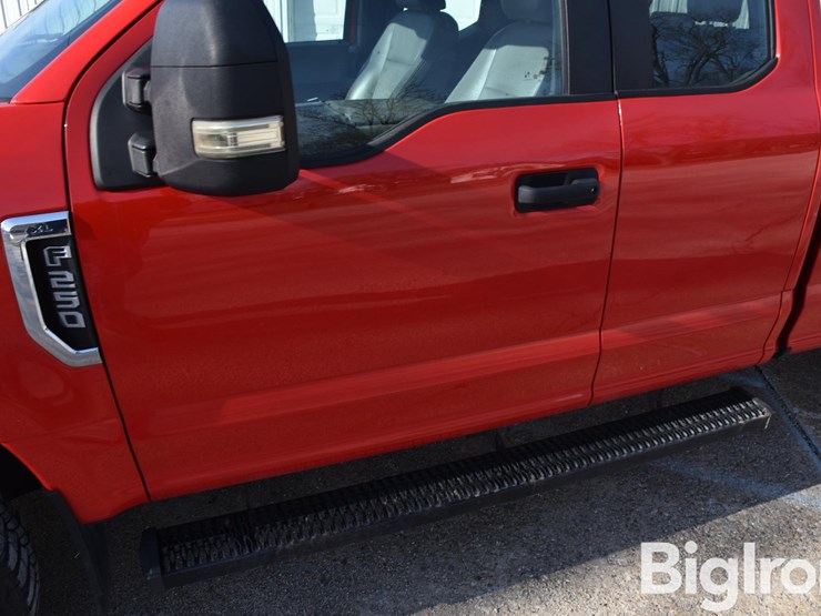 2020-ford-f250-image-15