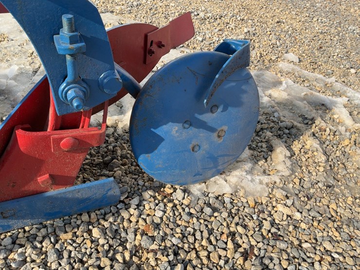 ih-2-14”-plow-image-12
