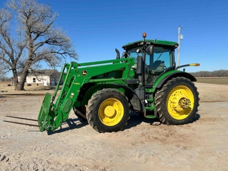 2016-john-deere-7230r-image-1