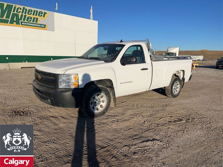 2012-chevrolet-silverado-1500-image-1