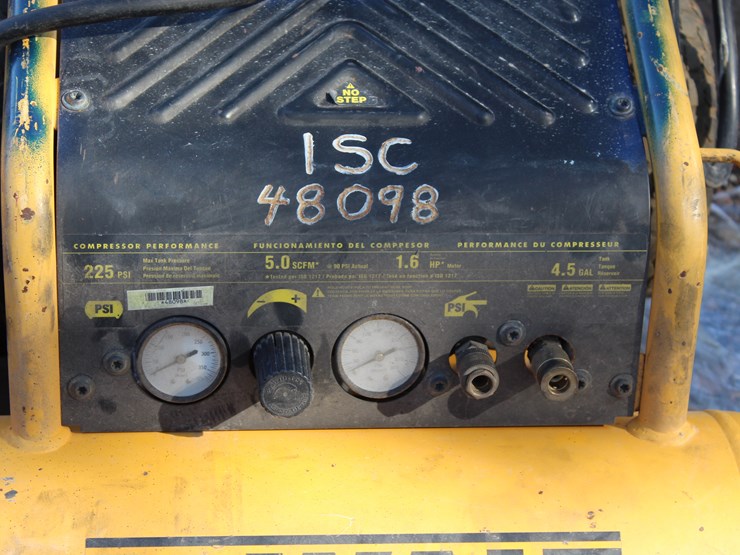 #5165-•-pallet-of-air-compressors-image-3