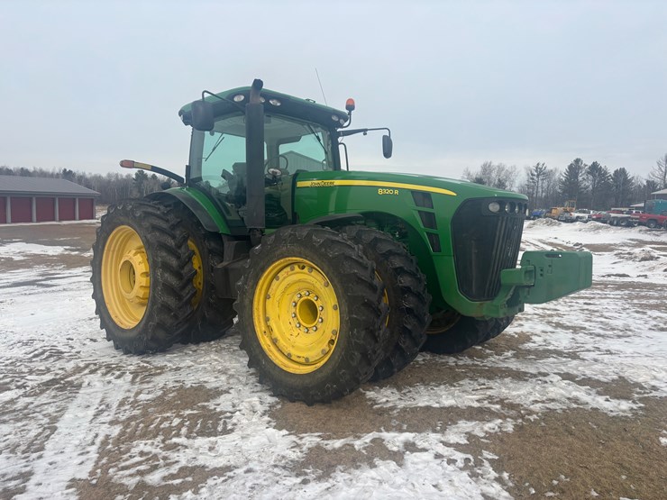 john-deere-8320-image-6