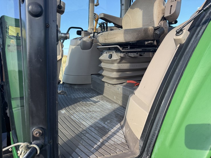 john-deere-6130m-image-8