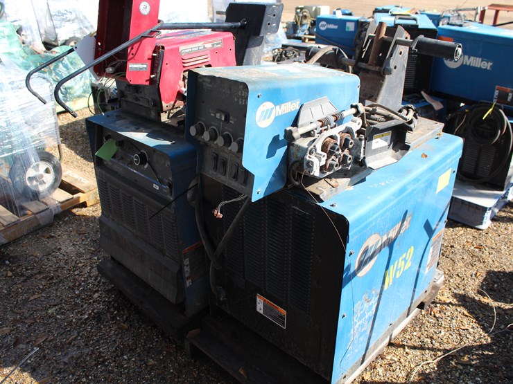 #5193-•-3-miller,-1-lincoln-electric-welders-image-3