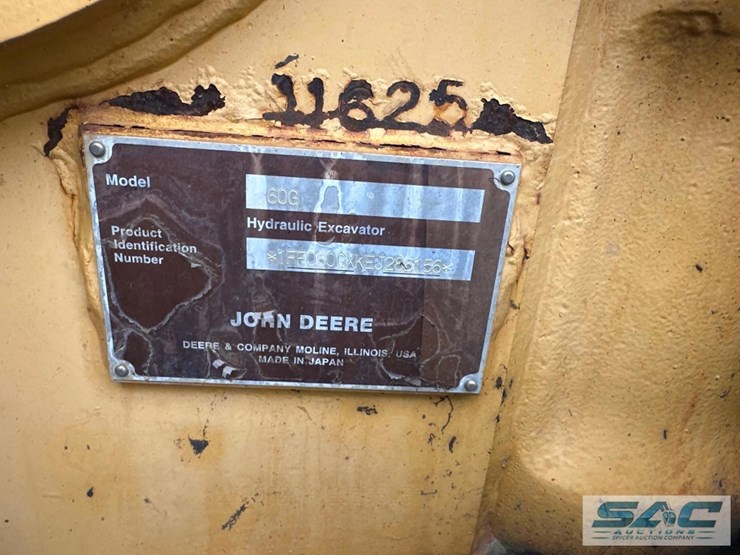 2014-deere-60g-image-11