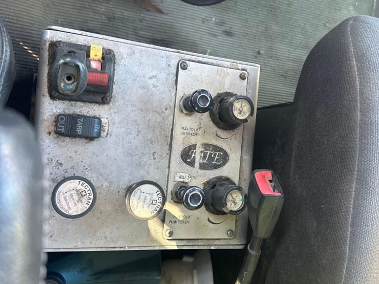 2015-kenworth-t370-image-20