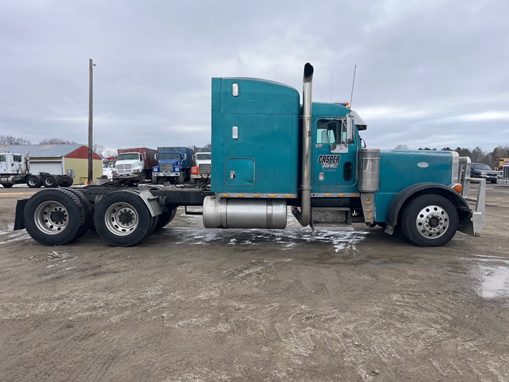 1998-peterbilt-379-image-6