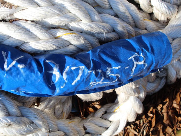 #5121-•-pallet-of-unused-boat-rope-with-loop-on-lens-image-3