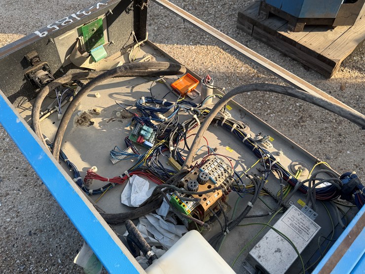 #5146-•-clous-glc-553-mc3,-electric-welder-image-12