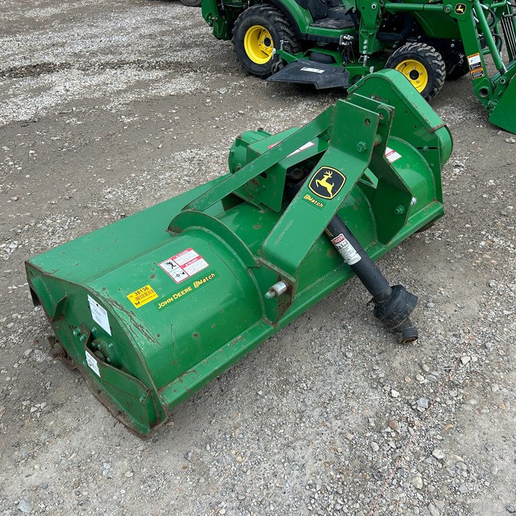 JOHN DEERE 360