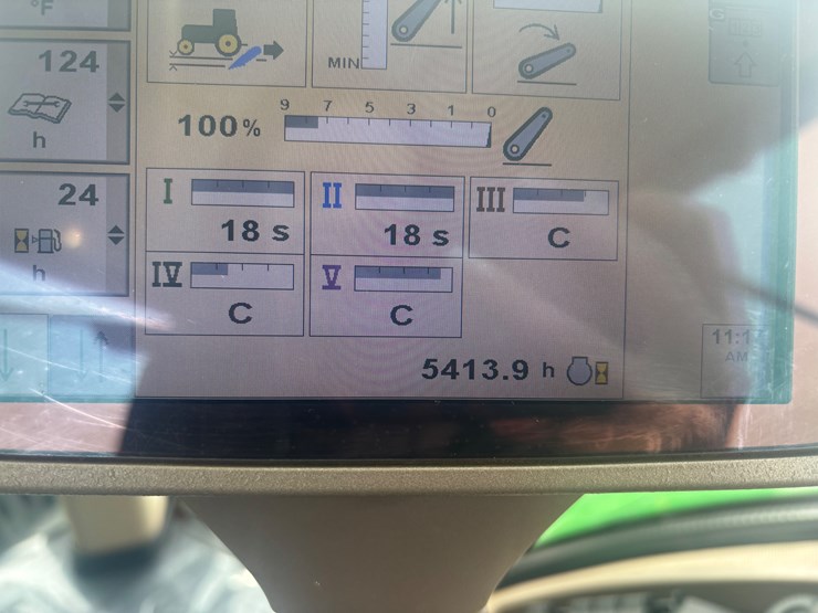 john-deere-8320-image-28