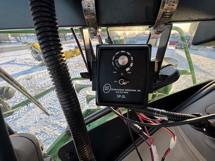 john-deere-8800i-image-32