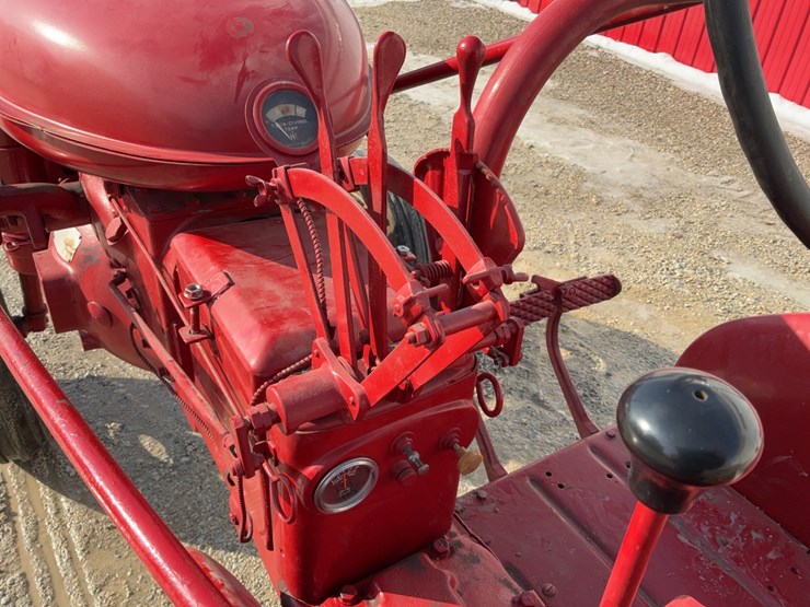 1955-mccormick-farmall-100-image-48