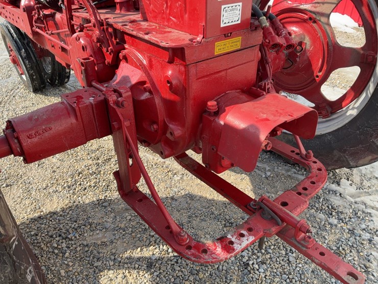 1954-mccormick-farmall-super-mta-image-23