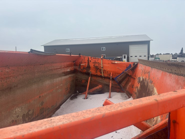 #4819-•-phils-pumping-&-fabrication-manure-dumpster-image-14
