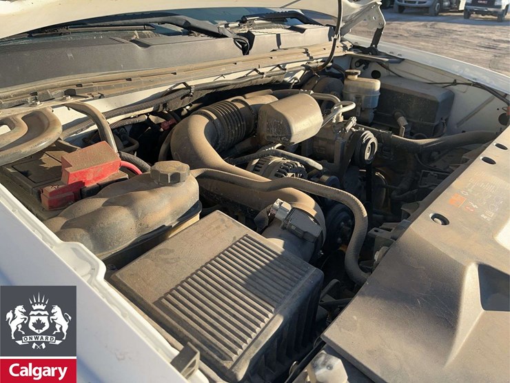 2012-chevrolet-silverado-1500-image-21