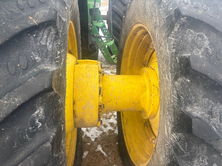 john-deere-8320-image-13