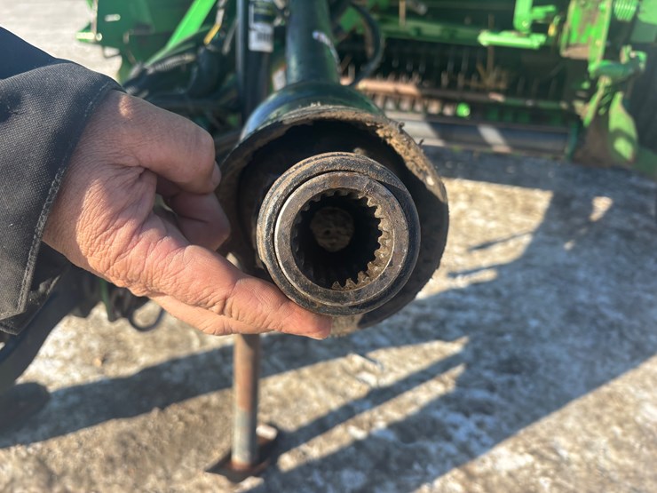 john-deere-568-image-9