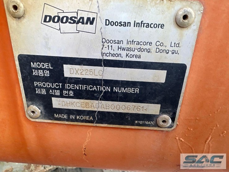 2013-doosan-dx225-lc-image-8