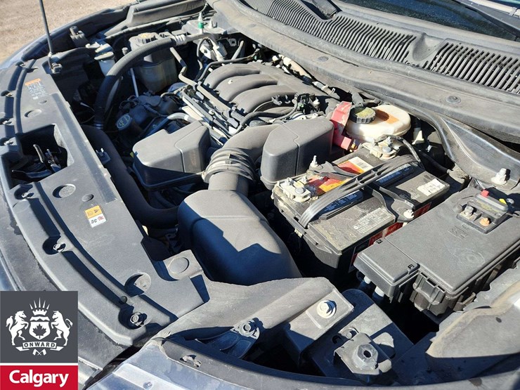 2018-ford-explorer-image-24