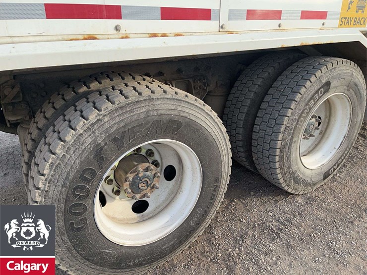 2017-international-workstar-7400-image-12