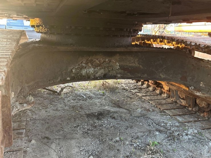 2013-volvo-ec300d-lr-image-5