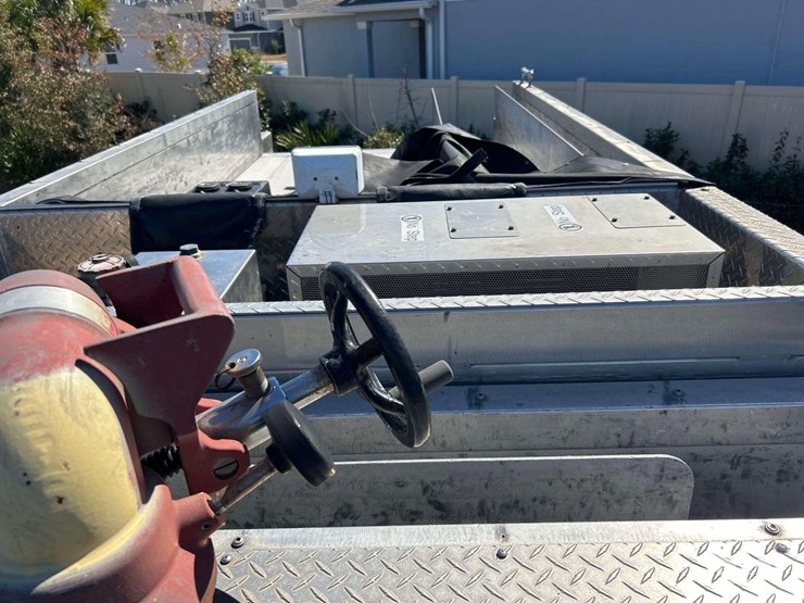 2007-e-one-pumper-image-29