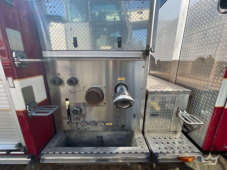 2007-e-one-pumper-image-26