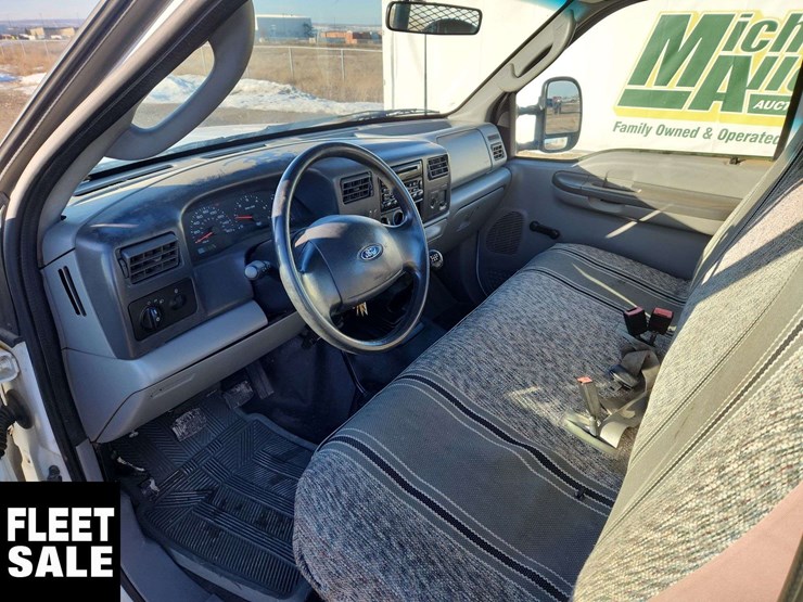 2003-ford-f450-image-17