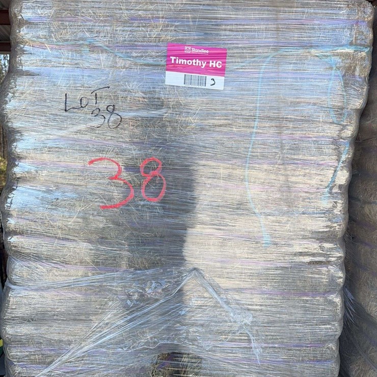 Pallet of Timothy Hay - 24 Bales Per Pallet