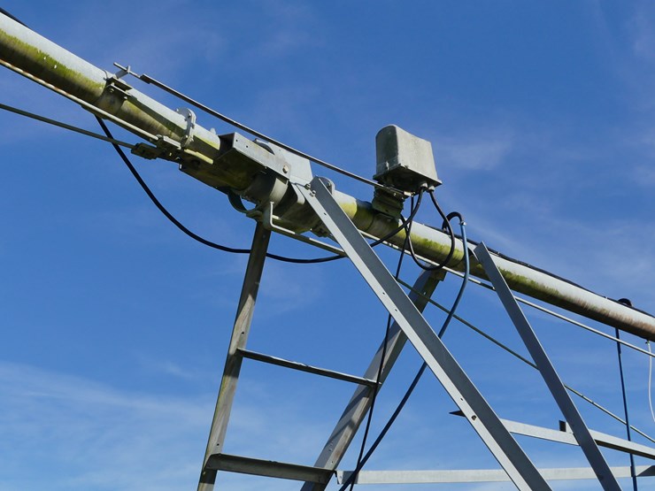 valley-model-8000-irrigation-system-image-34