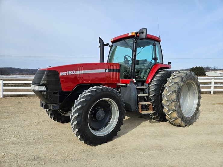 case-ih-mx180-image-1