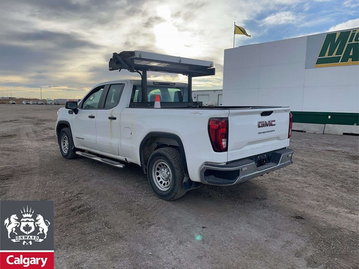 2020-gmc-sierra-1500-image-3