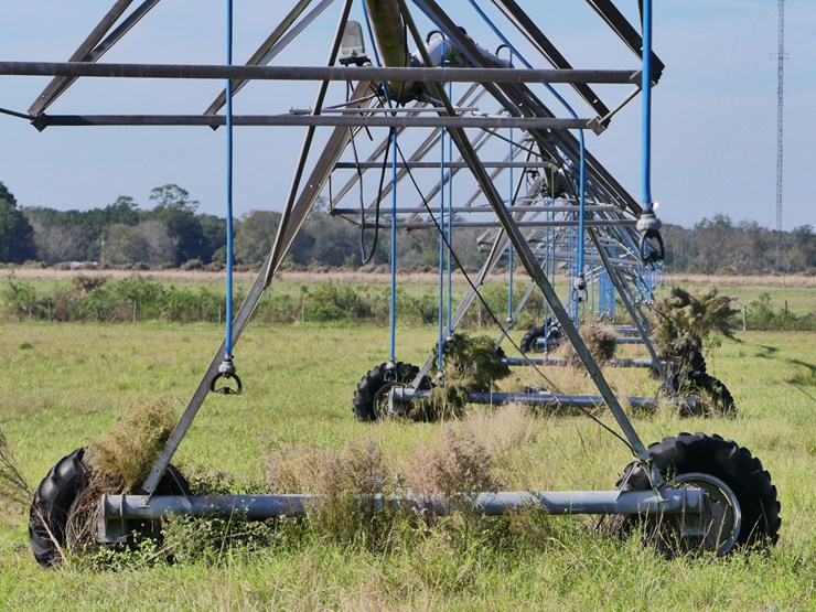 valley-model-8000-irrigation-system-image-23