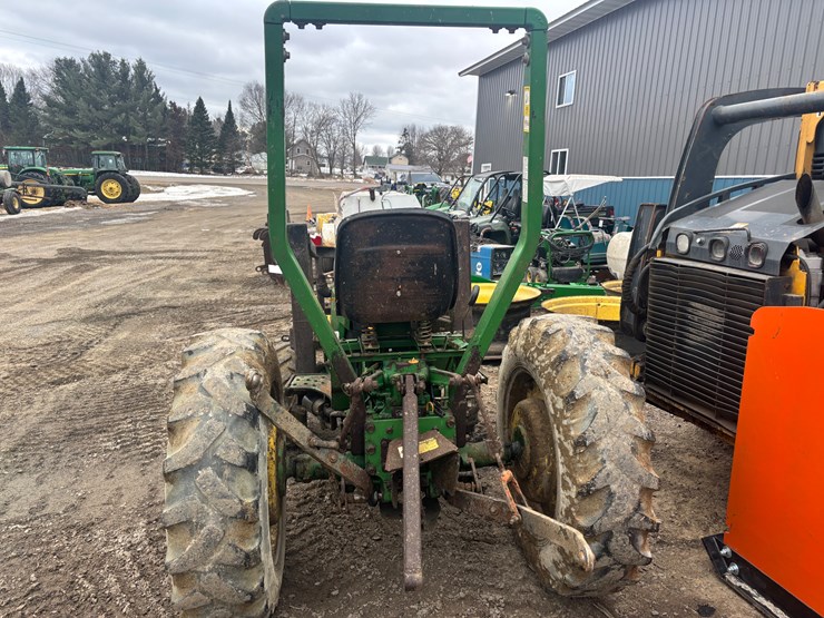 john-deere-790-image-4