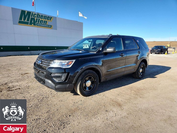 2018-ford-explorer-image-1