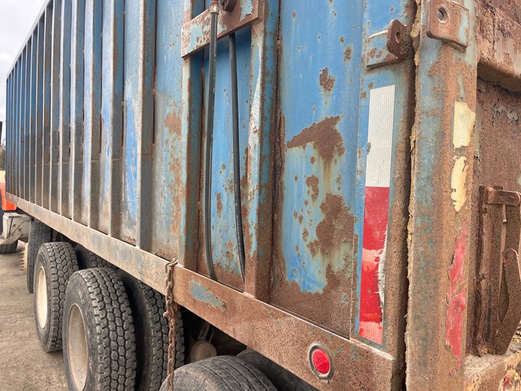 1996-international-5000-image-26