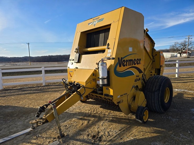 vermeer-604m-image-1