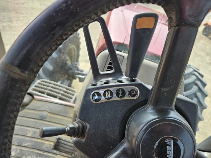 case-ih-mx180-image-26