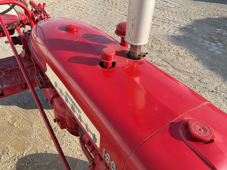 1957-mccormick-farmall-130-image-49