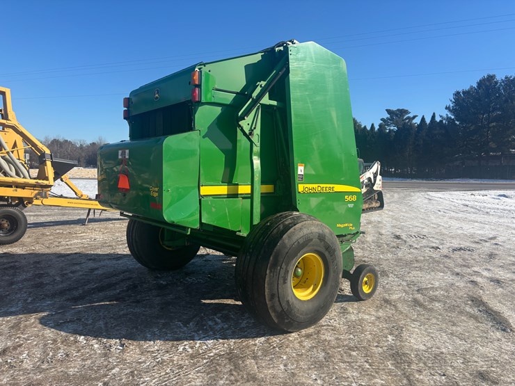 john-deere-568-image-7