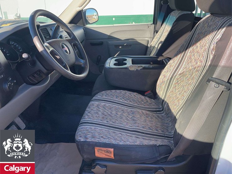 2010-gmc-sierra-1500-image-14